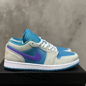 Air Jordan 1 Low Celeste & Purple